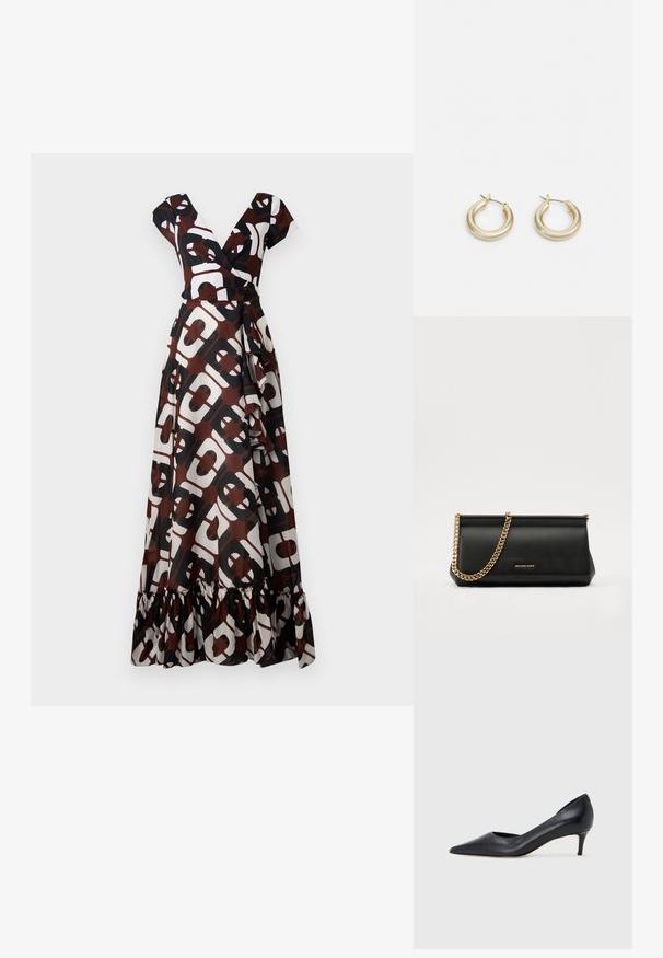 Vestido maxi em tecido castanho, branco e preto com um padrão geométrico arrojado. Decote em V, mangas curtas e detalhe com bainha em babados.; Sapato de salto alto preto em pele com bico fino e salto baixo. Apresenta uma textura suave e brilho subtil. Corte aberto na parte da frente para um detalhe adicional.; Mala de mão de couro preta com uma alça de corrente dourada, apresentando uma textura suave, forma retangular e uma marca gravada na parte da frente.; Lauren Ralph Lauren BASIC SMALL HOOP - Brincos - gold-coloured