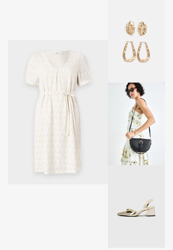 Fehér, rövid ujjú ruha V-kivágással, gyémántlyukmintával és megkötős derékövből álló, testhezálló megjelenéssel. Puha textúra és könnyű anyag jellemzi.; Arany, fémből készült slingback sarkú cipők hegyes orral és vastag sarokkal. Simaság, minimalista design és keskeny pánt jellemzi.; Fekete bőrtáska ívelt formával, levehető pánttal és arany színű fémrészekkel. A táskán egy csattal díszített fedél található.; Aranyszínű fülbevalók, texturált, hullámos formákkal. Tartalmazza a szobrászati klipszes studokat és az open hoop kialakítást, kalapácsos felülettel.