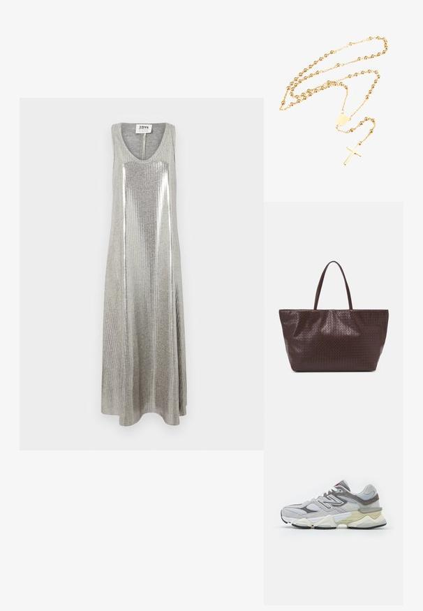 Abito maxi grigio senza maniche con scollatura a goccia, caratterizzato da una texture verticale a righe e dettagli argentati lucidi al centro.; Sneaker grigio in suede e rete con una spessa soletta bianca e beige, caratterizzata da un logo bianco prominente e dettagli in rosso.; Borsa tote in pelle intrecciata marrone con due manici, dalla forma strutturata e superficie texturizzata, caratterizzata da un motivo a diamante in tutto il suo corpo.; Collana rosario in tono oro con perle sferiche, un medaglione decorativo centrale e un pendente a croce. Finitura liscia in tutto.