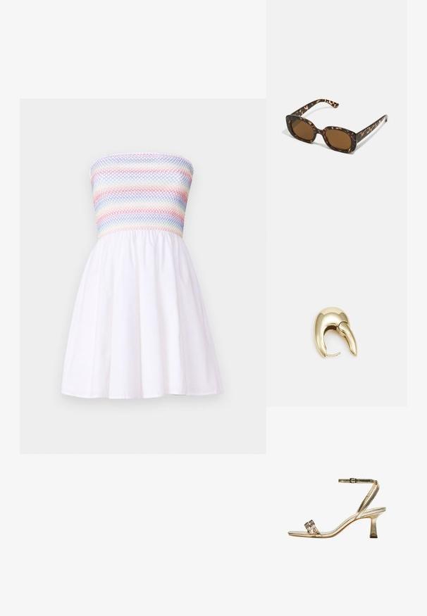Abito senza spalline con un corpetto arricciato multicolore e una gonna bianca svasata. Realizzato in tessuto leggero, con una texture morbida.; Sandalo alto in metallo dorato con cinturino alla caviglia, due bande frontali strette e tacco a blocco. Presenta decorazioni ornamentali.; Occhiali da sole in tartaruga con una montatura rotonda e voluminosa e lenti marroni. Presentano delicati motivi e bracci dritti e affusolati.; Orecchino in metallo color oro con un design elegante e curvo. Presenta una forma appuntita distintiva, superficie lucida e chiusura a cerniera.