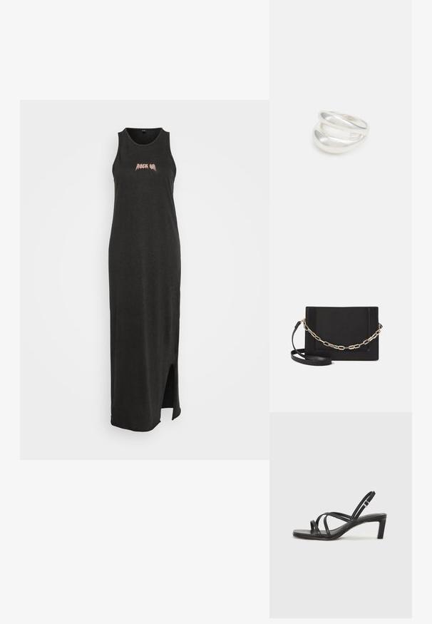 Melna bezpiedurkņu maksi kleita ar noapaļotu kakla izgriezumu, ar priekšējo šķirumu un "Rock On" grafiku metalizētā rakstā uz krūtīm.; Melnas strappy sandales ar kvadrātveida purngaliem un zemu bloku papēdi. Ievērojamas ar vairākiem plāniem siksniņām un regulējamu potītes siksniņu. Izgatavotas no gludas ādas.; Melna ādas crossbody soma ar gludu faktūru, taisnstūrveida formu un metalizētu ķēdes detaļu priekšā. Iekļauta regulējama siksna.; Sudraba divu joslu gredzens ar gludu, pulētu virsmu. Iezīmējas ar plūstošu, izliekta dizaina struktūru ar pārklājošām sekcijām modernam izskatam.