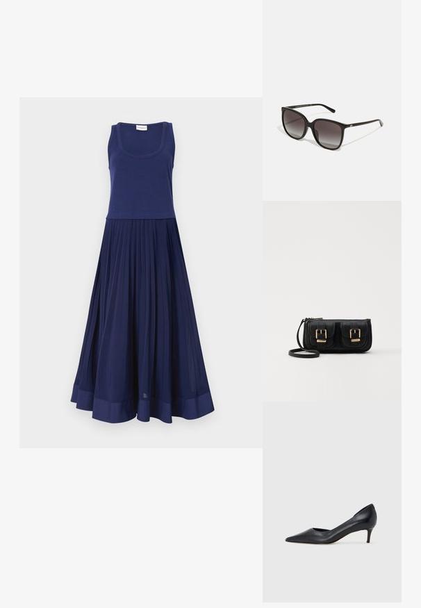 Marineblaues Kleid mit einem figurbetonten Trägershirt und einem plissierten Rock. Hergestellt aus weichem Stoff mit glatter Textur. Der Saum ist mit einem durchgehenden marineblauen Band versehen.; Schwarzer Pumps aus Leder mit spitzer Zehenpartie und niedrigem Absatz. Verfügt über eine glatte Textur und dezenten Glanz. Vordere Öffnung für ein zusätzliches Detail.; Schwarze rechteckige Sonnenbrille mit Verlaufslinsen, Kunststoffrahmen und metallic Logo-Akzent an den Bügeln. Klassisches Design mit glatter Textur.; Schwarze Leder-Umhängetasche mit zwei vorderen Taschen, goldenen Schnallen, Reißverschluss und einem schmalen Tragegurt. Texturierte Oberfläche und kompakte rechteckige Form.