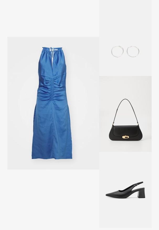Niebieska satynowa sukienka z dekoltem na halter, ozdobiona marszczeniem z przodu i rozcięciem z boku. Wzór zawiera regulowane zapięcie nawiązujące.; Czarne skórzane półbuty na obcasie z wysmukłym noskiem i masywnym słupkowym obcasem. Posiadają regulowany pasek z metalową klamrą.; Czarna skórzana torebka o zaokrąglonym kształcie, z metalowymi elementami w kolorze złotym i górnym uchwytem. Posiada eleganckie zapięcie i gładką fakturę.; Srebrne kolczyki w kształcie obręczy o gładkim, okrągłym designie, charakteryzujące się gładką powierzchnią i brakiem widocznych ozdób. Średnica nieokreślona.