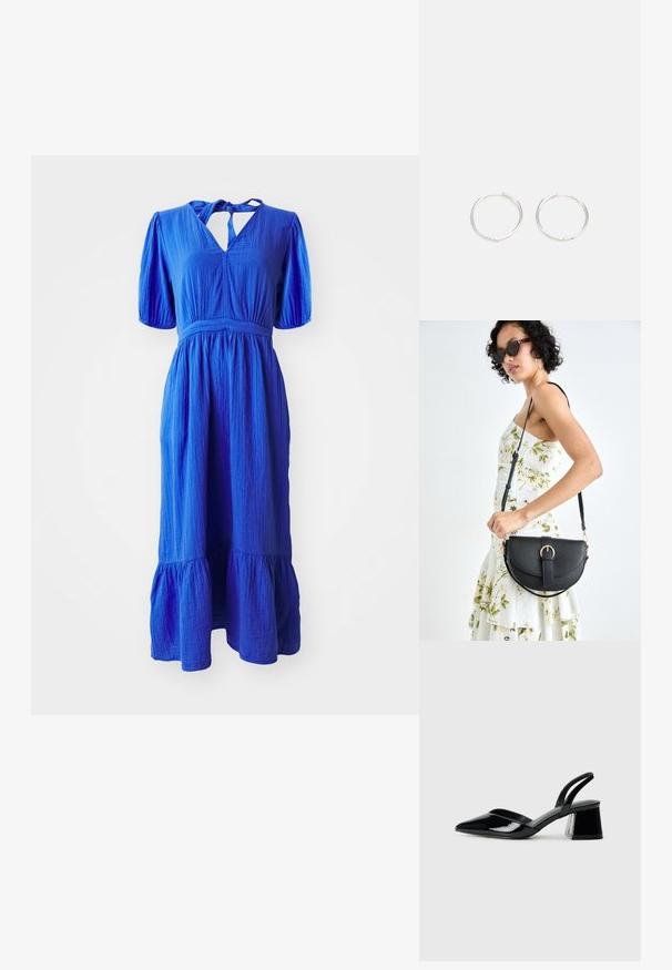 Modrá bavlněná šaty s krátkými nabíranými rukávy, výstřihem ve tvaru klíčové dírky a suknią ve vrstvách. Tkanina má texturovaný povrch.; Černé lakované kožené lodičky na pásku s špičatou špičkou a geometrickým blokovým podpatkem. Vyznačují se elegantním, minimalistickým designem a hladkým povrchem.; Černá kožená kabelka s křivkovým tvarem, odnímatelným popruhem a zlatými detaily. Kabelka má klopu s přezkou.; Stříbrné kruhové náušnice s elegantním, kulatým designem, s hladkým povrchem a bez viditelných ozdob. Průměr není specifikován.