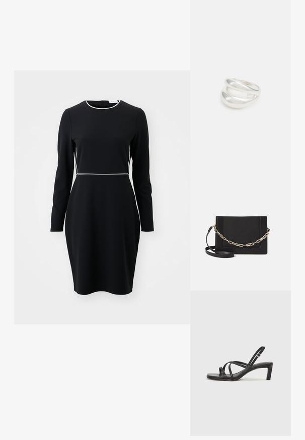 Čierna dlhá šaty s dlhým rukávom, okrúhlym výstrihom a bielym lemovaním pozdĺž pása a goliera. Vyrobené z hladkej, elastickej tkaniny.; Čierne sandále na vysokom podpätku so štvorcovou špičkou a nízkym blokovým podpätkom. Obsahujú viacero tenkých popruhov a nastaviteľný členkový popruh. Vyrobené z hladkej kože.; Čierna kožená crossbody taška s hladkou textúrou, obdĺžnikovým tvarom a kovovým reťazovým detailom na prednej strane. Súčasťou je nastaviteľný popruh.; Strieborný prsteň s dvojitým pásikom s hladkým, lesklým povrchom. Má plynulý, zakrivený dizajn s prekryvajúcimi sa časťami pre moderný vzhľad.