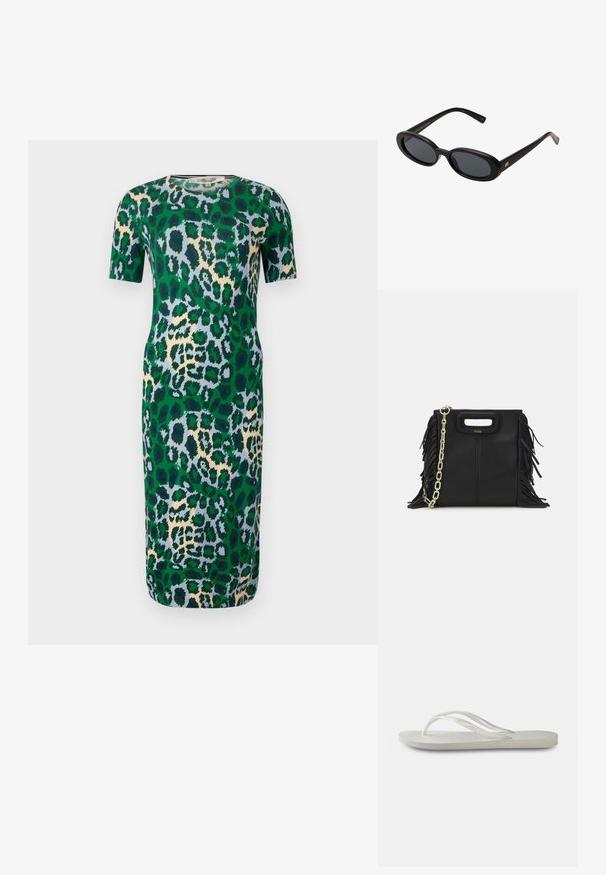 Krátky rukáv zelených šiat s leopardím vzorom v odtieňoch modrej, béžovej a čiernej. Tkanina pôsobí hladko a má priliehavý strih.; Biele žabky s textúrovanou podrážkou, tenkými popruhmi a plochým dizajnom. Vyrobené z gumy s jemným logom na podošve.; Čierne oversized slnečné okuliare s oválnymi šošovkami, hladkým plastovým rámom a zlatými akcentmi na straniciach. Tmavé šošovky poskytujú ochranu pred slnkom.; Čierna kožená kabelka s strapcami, zlatým reťazovým ramenným popruhom a vykrojenou rukoväťou. Na prednej strane sa nachádza logo.