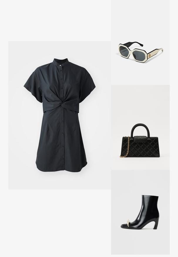 Černé šaty s krátkým rukávem a límečkem, mají přední detail s twistem a zapínání na knoflíky, vyrobené z hladké, lehké látky.; Černé kotníkové boty vyrobené z lesklé kůže, s špičatou špičkou a dekorativním zlatým a stříbrným akcentem na přední straně. Design s blokovým podpatkem.; Sluneční brýle s oktagonálním bílým rámem, černými okraji a šedými skly. Zlatý logový detail na boku dodává elegantní akcent.; Černá kabelka vyrobená z texturované kůže se vzorem diamantů, zlatě tónovaný řetízek, a horní rukojeť s klopou opatřenou embosovaným logem.