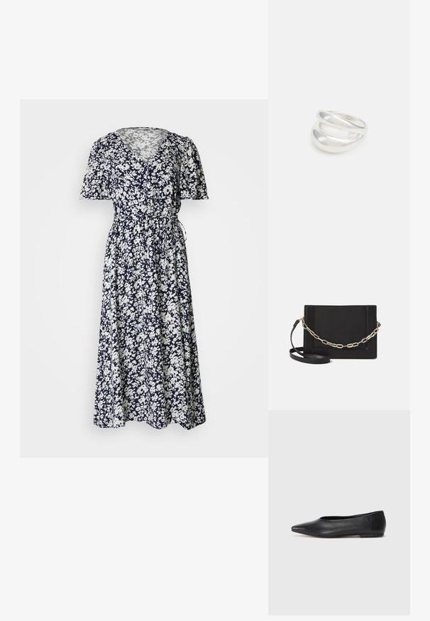 Ziedu maksivakars tumši zilā un baltā krāsā, ar īsiem viļņotiem piedurknēm, V veida kakla izgriezumu un regulējamu vidukļa siksnu, lai iegūtu pieguļošu siluetu.; Melna ādas baleta kurpe, ar norādītu purngalu, minimālisma dizains, gluda tekstūra, zema papēža augstums, bez redzamiem aksesuāriem vai rotājumiem.; Melna ādas crossbody soma ar gludu faktūru, taisnstūrveida formu un metalizētu ķēdes detaļu priekšā. Iekļauta regulējama siksna.; Sudraba divu joslu gredzens ar gludu, pulētu virsmu. Iezīmējas ar plūstošu, izliekta dizaina struktūru ar pārklājošām sekcijām modernam izskatam.