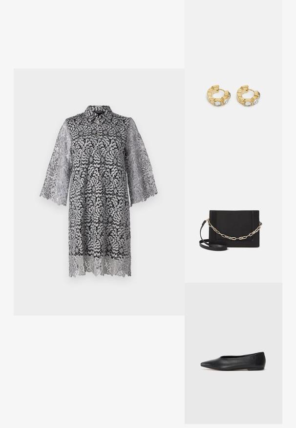 Vestido de renda cinza com colarinho, mangas de três quartos e padrões florais. O tecido tem uma textura delicada e transparente com detalhes intrincados.; Bailarina de couro preto, bico fino, design minimalista, textura suave, salto baixo, sem hardware ou embelezamentos visíveis.; Bolsa crossbody de couro preto com uma textura suave, forma retangular e um detalhe em corrente metálica na frente. Inclui uma alça ajustável.; Brincos de argola dourados com um design texturizado e três cristais transparentes em um lado, oferecendo uma estética geométrica moderna.