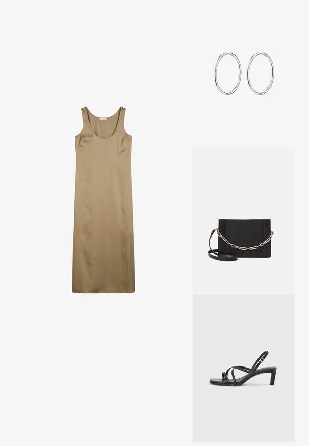 Šviesiai smėlio spalvos berankovė suknelė, pagaminta iš glotnaus audinio. Suapvalintas iškirpimas ir ilga, tiesi forma. Nėra matomų raštų ar puošmenų.; Juodi šlepetės su kvadratiniu pirštu ir žemu bloku kulnu. Yra keli ploni dirželiai ir reguliuojamas kulkšnies diržas. Pagaminti iš lygios odos.; Juodas odinis per petį nešiojamas krepšys turi lygų paviršių, stačiakampio formą ir metalinę grandinėlę priekyje. Pridedama reguliuojama dirželis.; Sidabriniai auskarai-žiedai su lygiu, blizgiu paviršiumi. Apvali forma, lengvas dizainas, turintis saugų užsegimo mechanizmą.