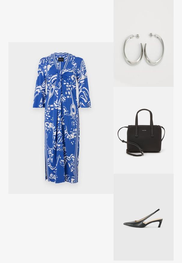 Mėlyna suknelė iš minkštos medžiagos, su balta abstrakčia raštą, su ryšuliu priekyje, V formos iškirpte ir ilgomis varpų rankovėmis. Vidutinio ilgio dizainas su plazdančia siluetu.; Juodas smailus slingback batelis su žemu kulnu, pagamintas iš lygaus odos paviršiaus ir su išpjovomis šone, užtikrinančiomis oro pralaidumą.; Juoda rankinė su dviem trumpais rankenėlėmis ir nuimamu petį. Lygaus odos tipo medžiaga su užtrauktuku ir logotipo detale.; Sidabriniai apvalūs auskarai su lygiu, išlenktu dizainu. Yra blizgus metalinis paviršius ir smeigtukų uždarymas. Nėra matomų raštų ar akcentų.