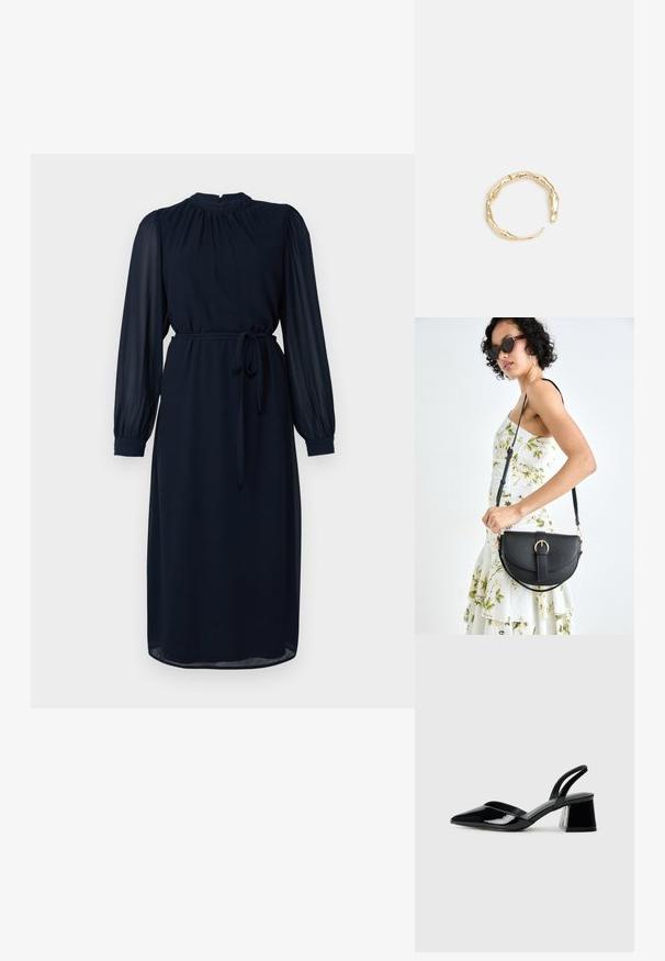 Mornarsko modra obleka z dolgimi, prosojnimi rokavi, visokim ovratnikom in pasom. Narejena iz gladkega materiala z tekočo, ravno silhueto.; Črne lakirane slingback pete s koničastim nosom in geometrijsko blokasto peto. Imajo eleganten, minimalističen dizajn in gladko teksturo.; Črna usnjena torbica s ukrivljeno obliko, z odstranljivo naramnico in zlatimi dodatki. Torbica ima pokrov s podrobnostmi v obliki zaponke.; Zlati prstan s organskim, zvitim dizajnom, gladko površino in taperiranimi konci, ki ustvarja modernega, skulpturalnega videza.