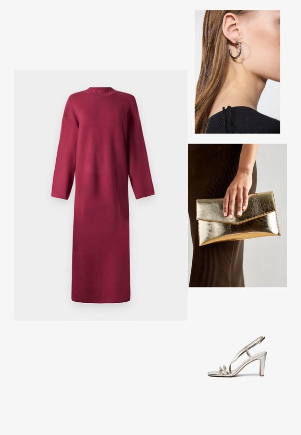 Burgundi, hosszú ujjas kötött ruha magas nyakkal, laza szabással és egyenes sziluettel, amely puha textúrával rendelkezik és nem látható záródása van.; Fémes ezüst színű magassarkú szandál nyitott orral, három vékony pánttal a lábfejen és egy csatfüles bokapánttal.; Arany fémes clutch táska sima textúrával, háromszög alakú csattal. A kéz, amely tartja, szépen manikűrözött körmökkel rendelkezik.; Ez egy ezüst fülbevaló, sima felülettel, amelyen apró arany díszítőelemek találhatók. Kerek formájú és a fülcimpán viselik.