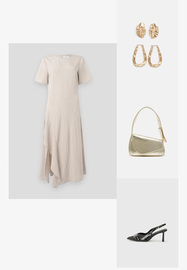 Beige, knelang kjole laget av teksturert stoff med korte ermer og asymmetrisk hem. Rund halslinning med glidelås bak.; Sorte patentlær slingback-sko med spiss tå, ankelremmer med sølvspenner og detaljer, og en slank hæl.; Gullfarget metallisk håndveske med en strukturert design, glatt tekstur og justerbar stropp. Har en unik trekantet form og minimalistisk søm.; Gullfargede øredobber med teksturerte, bølgete former. Inkluderer skulpturelle klipsstuds og åpen hoop-design med en hamret finish.