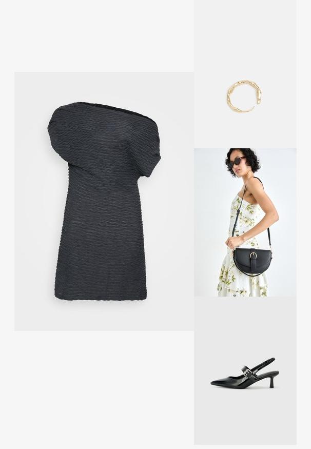 Asimetrična crna haljina od teksturiranog materijala, sa drapiranim dizajnom na jednom ramenu i ravnim rubom s valovitim detaljima.; Crne lakirane slingback potpetice s oštrim prstom i malom blok petom, s naglaskom na srebrnoj kopči na remenu.; Crna kožna torba s lukovitim oblikom, odvojivim remenom i zlatnim detaljima. Torba ima preklop s kopčom.; Prsten u zlatnoj nijansi s organskim, uvijenim dizajnom, glatkom teksturom i suženim krajevima, koji stvara moderan, skulpturalni izgled.