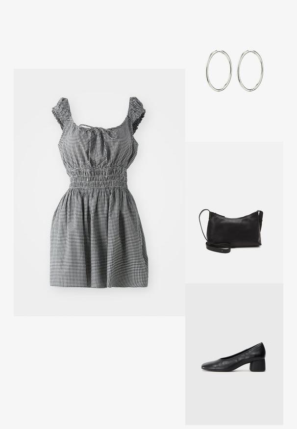 Črno-bela gingham obleka z nabrano pasom, letnimi rokavi in izrezom s krožnim vratom. Ima zbrano krilo za ohlapen videz.; Črne usnjene petke z zaobljenim nosom in srednjo blok peto. Gladka tekstura z minimalnimi detajli, ki vključuje subtilno elastično odprtino.; Črna usnjena torba čez ramo z gladko teksturo, ukrivljeno obliko, nastavljivim trakom in zadrgo. Minimalističen dizajn brez okrasnih detajlov.; Srebrni uhani obroči z gladko, polirano površino. Okrogla oblika, lahka zasnova, ki vključuje varen sistem zapiranja.