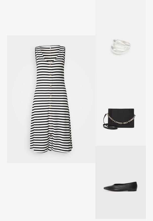 Wzorzysta sukienka bez rękawów w czarno-białe paski, z dekoltem w serek, prążkowaną teksturą i siedmioma złotymi guzikami z przodu.; Czarne baleriny z lakierowanej skóry, spiczasty nosek, minimalistyczny design, gładka faktura, niskie obcasy, bez widocznych elementów metalowych czy ozdób.; Czarna skórzana torebka typu crossbody z gładką teksturą, prostokątnym kształtem oraz metalowym detalem w postaci łańcuszka z przodu. W zestawie regulowany pasek.; Srebrna obrączka podwójna z gładką, polerowaną powierzchnią. Posiada płynny, zakrzywiony kształt z nakładającymi się sekcjami, co nadaje nowoczesny wygląd.
