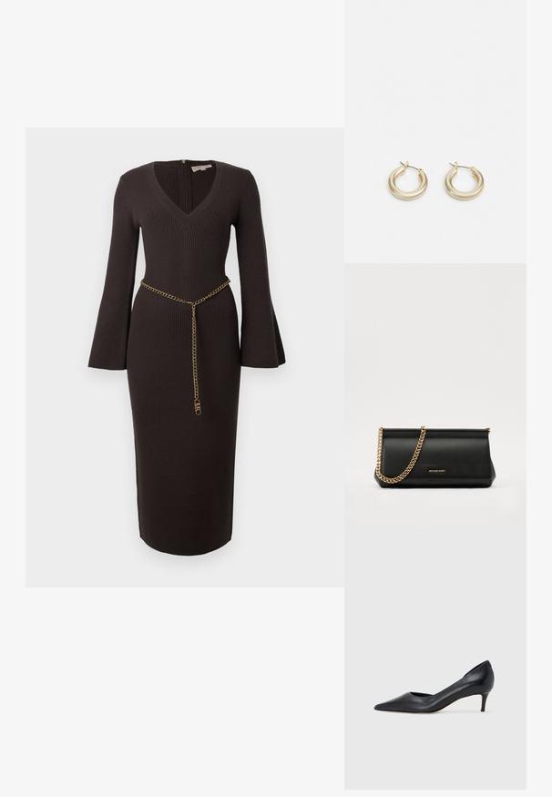 Barna bordázott kötött ruha V-nyakkal, harang ujjakkal és arany lánc övvel, amely a deréknál hangsúlyozza a vonalakat. Karcsú fazon, midi hosszúság.; Fekete bőr magassarkú cipő hegyes orral és alacsony sarokkal. Sima felülettel és enyhe fényű kialakítással rendelkezik. Az elején nyitott részlet a fokozott díszítésért.; Fekete bőr kisméretű táska arany lánccal, sima felülettel, téglalap alakú, és dombornyomott márkázással az elején.; Lauren Ralph Lauren BASIC SMALL HOOP - Fülbevalók - gold-coloured