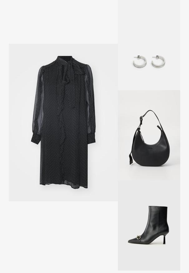 Schwarzes Kleid mit weißen Punkten, langen durchsichtigen Ärmeln, einem Bindekragen und einem gerafften Vorderteil. Leichter Stoff mit lockerer Passform.; Schwarze Leder-Stiefelette mit spitzer Zehe, schlankem, mittelhohem Absatz und silberner Schnalle seitlich vor einem schlichten Hintergrund.; Schwarze Leder-Schultertasche mit einer geschwungenen Form, Reißverschluss und verstellbarem Tragegurt. Mit eingeprägtem Markenlogo auf der Vorderseite.; Silberne Creolen mit einer glatten Oberfläche und einer Reihe kleiner klarer Steine entlang der unteren Kante, mit einer Steckverschluss.