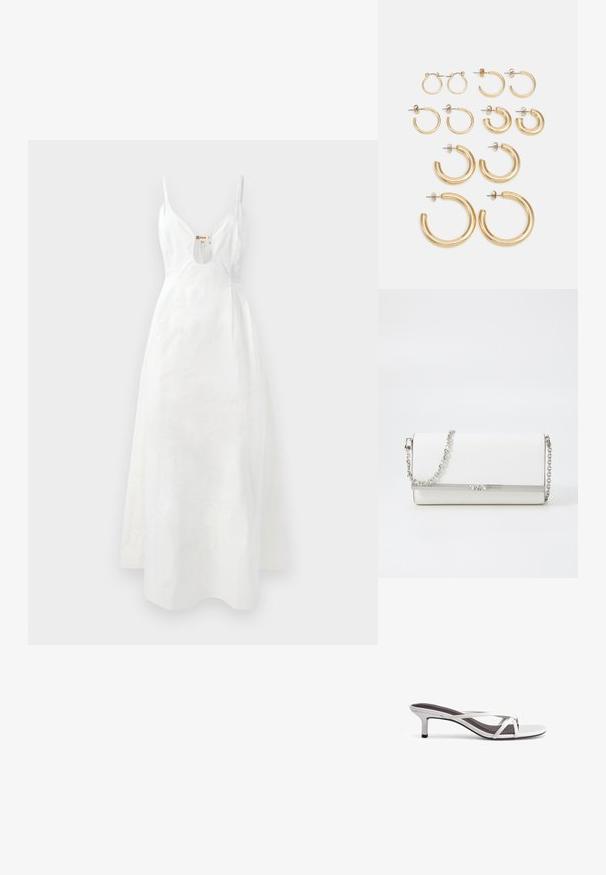 Bela obleka z tankimi naramnicami, globokim V-izrezom in izrezom v obliki ključavnice. Gladek material z rahlim leskom, dolžine do gležnjev, z oprijetim bodijem.; Srebrne sandale na peto s križnim trakama, gladko teksturo in koničastim nosom. Peti je približno dva inča visok.; MICHAEL Michael Kors MONA - Torba čez telo - optic white; Set zlato obročastih ušesnih uhani, ki vključujejo različne velikosti in oblike, vključno z majhnimi, srednjimi in velikimi slogi, z gladkimi kovinskimi površinami.