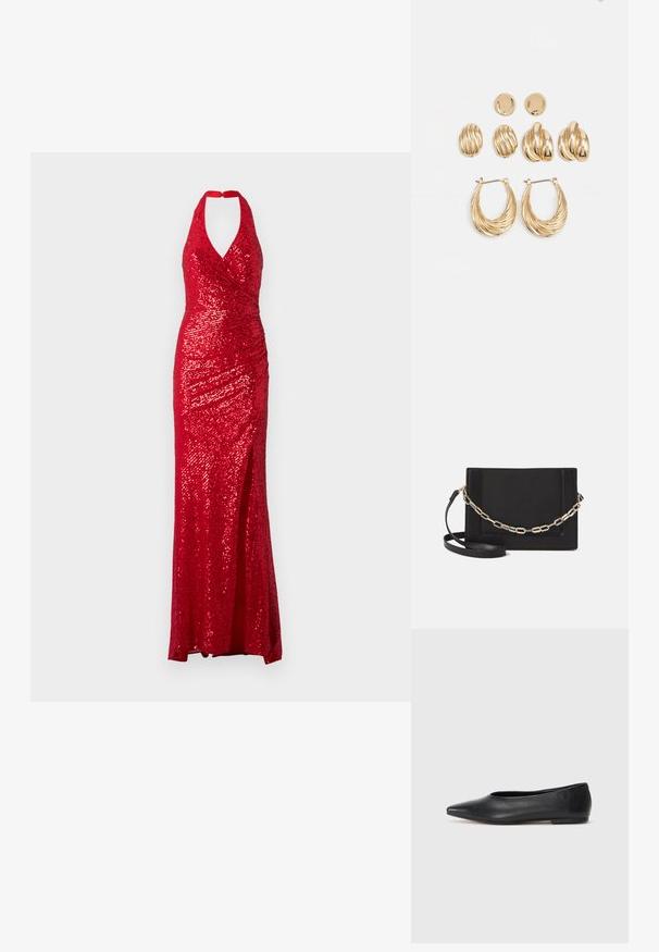 Crvena haljina s aplikacijama od šljokica, s halter izrezom, prilagođenim gornjim dijelom i bočnim prorezom. Tkanina ima sjajnu teksturu s drapiranim dizajnom.; Crne kožne balerinke, uski vrh, minimalistički dizajn, glatka tekstura, niska peta, bez vidljivih dodataka ili ukrasa.; Crna kožna torba preko tijela s glatkom teksturom, pravokutnim oblikom i metalnim lancem na prednjoj strani. Uključena je podesiva naramenica.; Zlatni naušnice set koji se sastoji od tri para: teksturirane ovalne naušnice na zakovicu, naušnice valovitog dizajna i velike naušnice u obliku obruča s slojevitim izrezima.