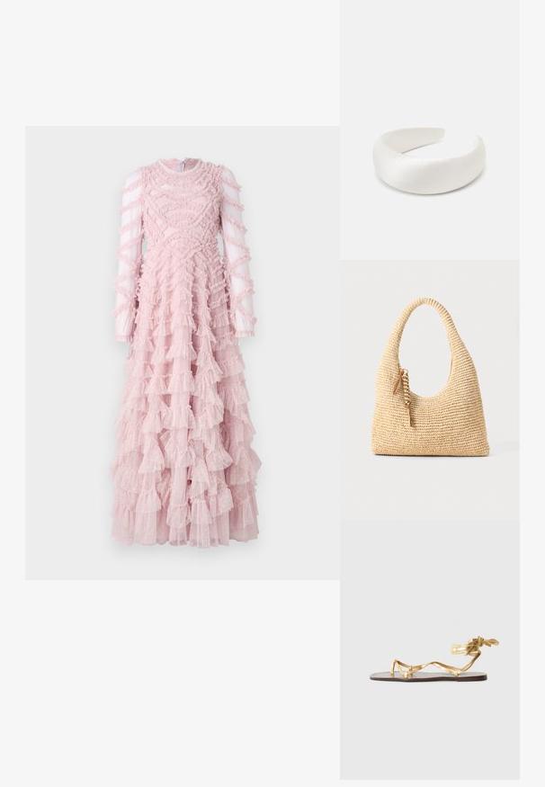 Vestido rosa con volantes y mangas largas de tul, que presenta un bodice texturizado y capas de volantes en la falda, creando una apariencia volumétrica.; Sandalia plana de oro que presenta delicadas correas metálicas, un detalle atado en el tobillo y una plantilla texturizada en color marrón.; Bolso de mano tejido en color beige con un asa curva, superficie texturizada y un detalle de borla marrón. Presenta una forma holgada de tipo hobo.; Loeffler Randall BELLAMY OVERSIZE HEADBAND - Hair Styling Accessory - cream