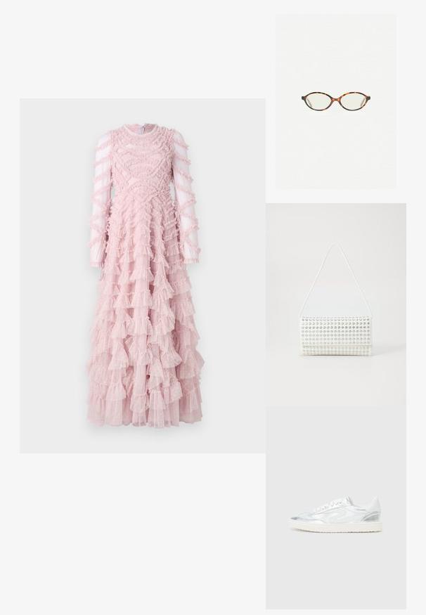 Rochie roz cu volane, cu mâneci lungi din material transparent, având un corset texturat și volane stratificate pe fustă, creând un aspect voluminos.; Tenisi albi cu accente metalice argintii, textură netedă, vârf rotund, talpă plată și design tradițional cu șireturi.; Ochelari cu ramă din tartan, cu lentile ovale și un finisaj elegant, neted. Prezintă margini subțiri cu o curbură subtilă la tâmple. Lentile clare.; Geantă albă cu o formă rotundă, având o suprafață texturată cu studs argintii. Dispune de o curea subțire pentru umăr și un închizător elegant.