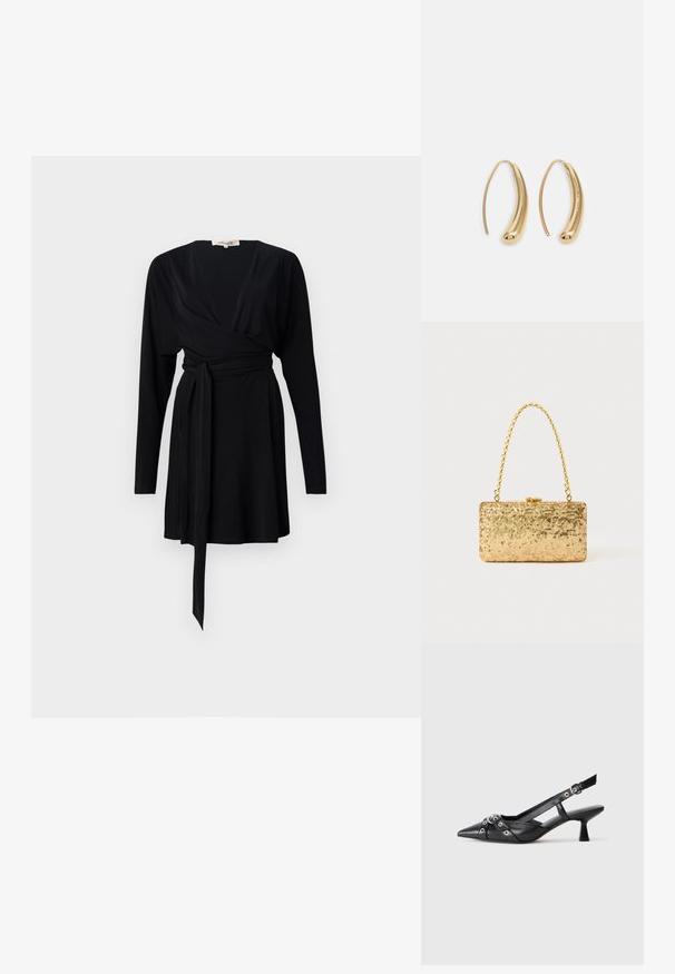 Czarna sukienka w fasonie ołówkowym z długimi rękawami, dekoltem w kształcie litery V, z przyszytym paskiem w talii, gładką tkaniną i zwiewnym dołem.; Czarne skórzane buty typu slingback z ostrym noskiem, ozdobnymi paskami z metalowymi oczkami oraz niskim klinowym obcasem. Teksturowana powierzchnia.; Złota kopertówka z cekinami o prostokątnym kształcie, z zakręconym uchwytem w postaci łańcuszka oraz metalowym zapięciem, odbijająca światło o fakturowanym wykończeniu.; Złote metalowe kolczyki w kształcie obręczy o zakrzywionym, wydłużonym kształcie. Posiadają gładką, błyszczącą powierzchnię oraz zaokrąglony koniec dla dodatkowego efektu.