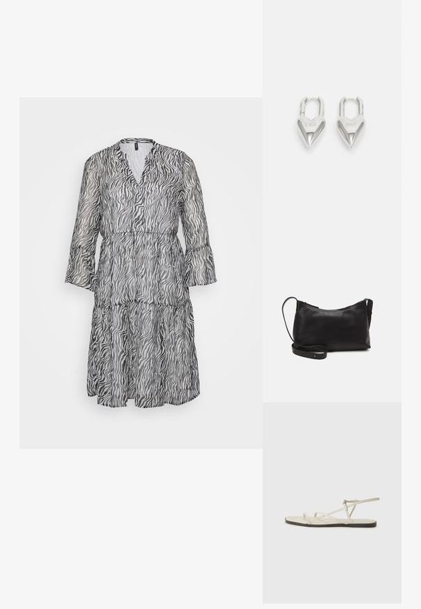 Svart och vit randig zebra mönstrad klänning i knä längd med v-ringning, långa utsvängda ärmar och lager-på-lager kjol. Tillverkad av lätt, genomskinlig tyg.; Beige platt sandal med flera smala remmar och ett justerbart spänne. Sulan är platt med en lätt mörk kontrast vid kanten.; Svart läder axelväska med en slät yta, rundad form, justerbar rem och dragkedjestängning. Minimalistisk design utan utsmyckningar.; Silverfärgade hartsformade hänglås med ingraverade "JA" och "NEJ"-texter, polerad yta, symmetrisk design och en robust metallklolukning.