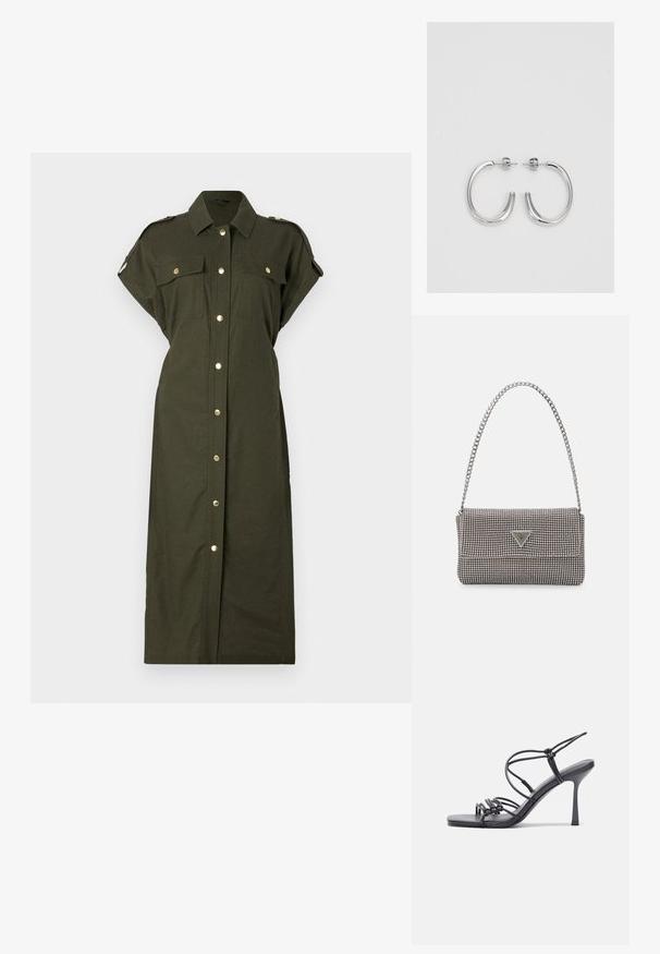 Vestido midi verde-oliva com mangas curtas, dois bolsos frontais, botões dourados e gola. Tecido suave e leve.; As sandálias de salto alto pretas apresentam tiras finas com um design em nó, uma biqueira quadrada lisa e um elegante salto agulha.; Bolsa metálica cinza claro com uma alça de corrente, adornada com pequenos rebites metálicos circulares e um logótipo triangular da marca.; Brincos de argola prateados com um acabamento suave e brilhante. Forma arredondada, design leve, com fecho de pino.