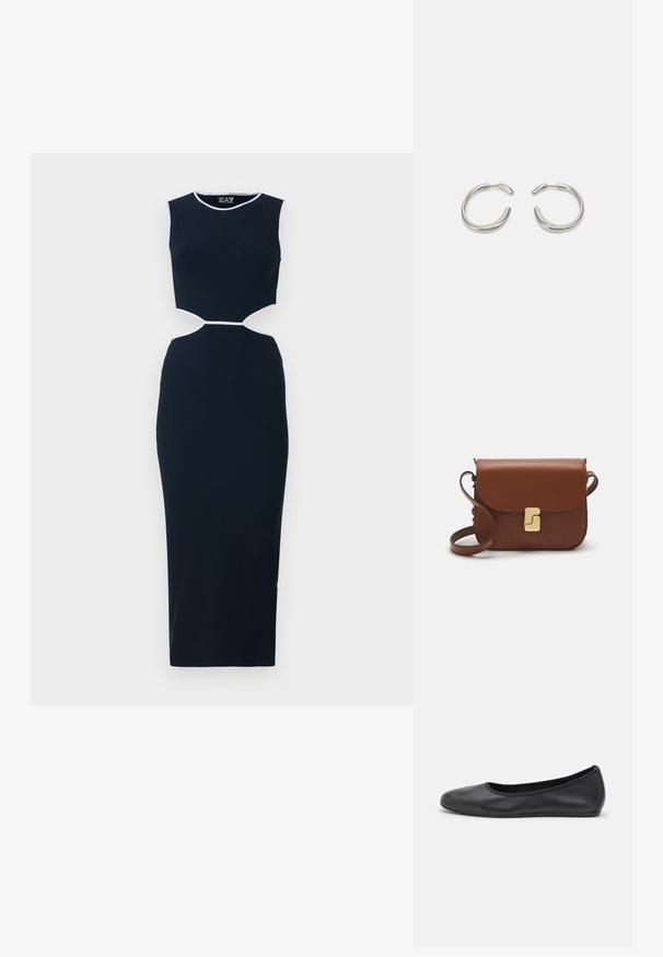 Marinblå ribbklänning med ärmlös design, urklipp på midjan och vit accent längs halsringning och midja. Slimmad silhuett.; Svart läderballerinaskor med rund tå, slät yta, minimala söm detaljer och en flexibel sula.; Brun läderhandväska med klaffstängning, guldfärgad hårdvara, axelrem och en slät yta. Kompakt rektangulär form.; Silver ringörhängen med en slät, rund design och en elegant, polerad yta. Har en minimalistisk form med en liten öppning.