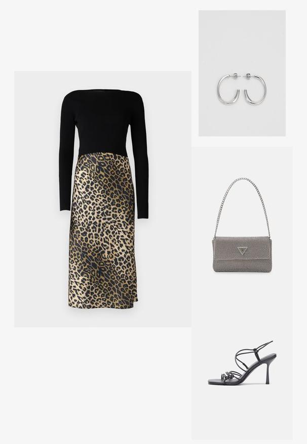 Hosszú ujjú ruha, bordázott fekete felsőrésszel és arany és fekete árnyalatú leopárdmintás szoknyával, sima tapintással.; Fekete magas sarkú szandálok vékony pántokkal, csomózott mintával, sima négyzetes orral és karcsú stiletto sarkal rendelkeznek.; Világosszürke fémes kézitáska lánc pánttal, kis kör alakú fém kifinomult díszítéssel és háromszög alakú márkagéppel.; Ezüst karika fülbevalók sima, fényes felülettel, ívelt formával és postazáras zárral. Minimalista, modern kivitel.
