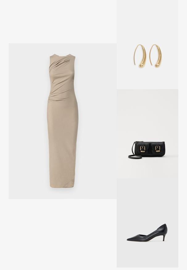 Bežinė suknelė be rankovių su susiraukšlėjimo detalėmis šone, prisitaikanti forma ir grindis siekiantis hem. Lygus audinys su subtiliu blizgesiu.; Juodi odiniai aukštakulniai su smailiu priekeliu ir žemu kulnu. Turi lygią tekstūrą ir subtilų blizgesį. Priekyje yra atvira anga, suteikianti papildomo detalių.; Juodas odinis per petį nešiojamas krepšys su dviem priekiniais kišenėmis, auksiniais sagtimis, užtrauktuko uždarymu ir siauromis petnešomis. Textūruota paviršius ir kompaktiškas stačiakampis formatas.; Auksinės metalinės auskarų kabės su lenktą, pailgą forma. Turi lygų, blizgantį paviršių ir užapvalintą galiuką papildomam akcentui.