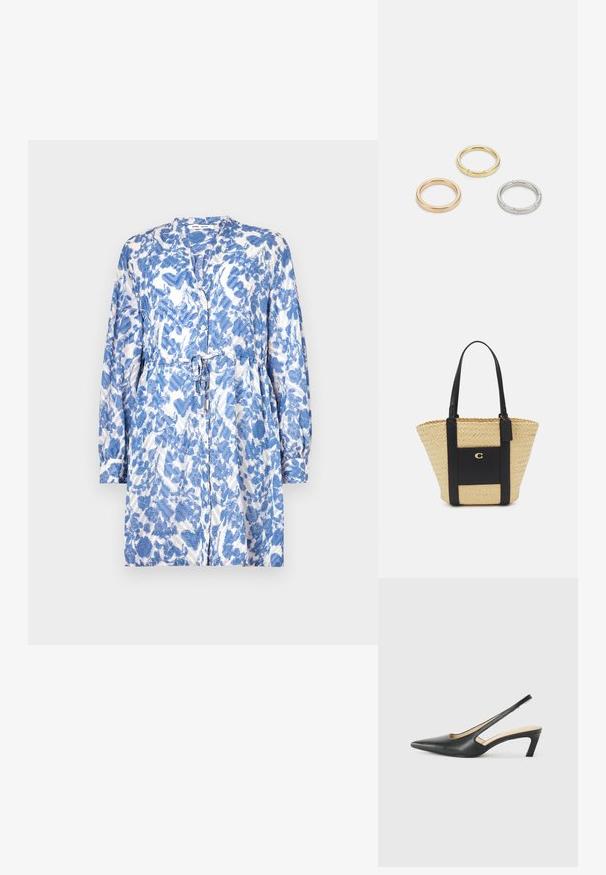Modrá a biela vzorovaná šaty s dlhými rukávmi, s opaskom na viazanie a zapínaním na gombíky, vyrobené z texturovaného, ľahkého materiálu.; Čierne slingback topánky s ostrou špičkou a nízkym opätkom, vyrobené z hladkej kože a s výrezmi na boku pre lepšiu priedušnosť.; COACH SMALL STRAW POCKET TOTE - Kabelka - natural; Triumf kovových prsteňov: jeden v ružovom zlate, jeden zlatý s textúrovanými akcentmi a jeden strieborný, všetky s gravírovaným logom na vnútornej strane.