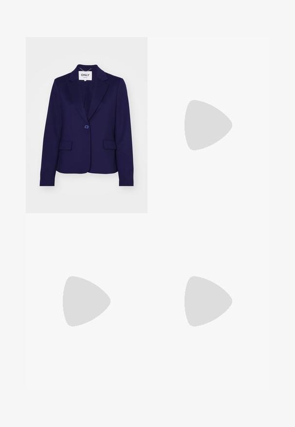 Blazer azul-marinho feito de tecido suave, apresentando um fecho de um único botão, dois bolsos frontais e lapelas com corte a direito. A etiqueta interna lê "ONLY."; Três camisetas de manga longa empilhadas: preta, cinza e branca. Cada uma tem um decote redondo e um design cropped, feitas de um tecido leve e suave.; Calças tailor em azul-marinho com corte reto, textura suave e frente lisa. Apresenta dois bolsos laterais e um design clássico de cintura.; Tênis atléticos em preto e branco com parte superior em camurça e couro, apresentando três riscas brancas e sola de borracha. Par usado com meias brancas.
