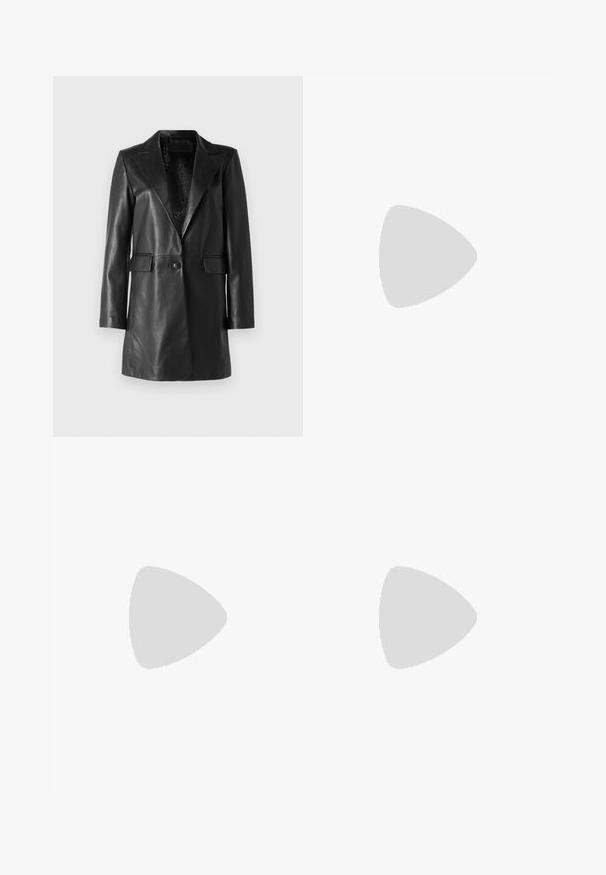 STUDIO ID Nahkjakk - nappa black; Filippa K BRAID - Džemper - black; Mustad põlvpüksid kõrge vöökohaga, valmistatud venivast kangast. Esiküljel on vertikaalsed õmblusdetailid ja sile tekstuur.; Must musta saapikas sujuva disaini, terava nina ja kõrge plokkkontsaga. Omab siledat tekstuuri ja minimalistikku õmbluse detaljikat.