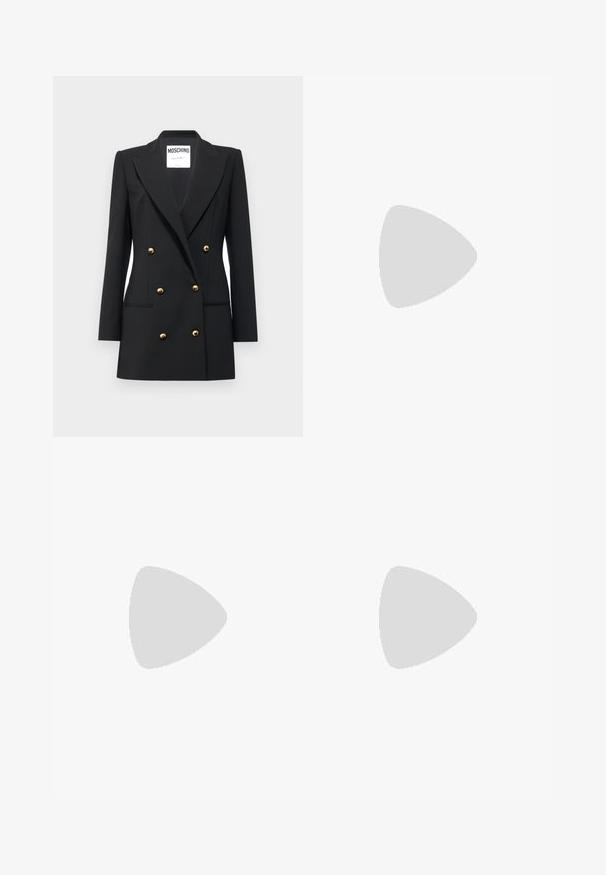 MOSCHINO ABITO - Bleiser - nero; Lühikeste varrukateta, ümarate kaelusviikidega off-white värvi puuvillane top, millel on toor-lõige. Omab õrna paneelõmblust. Logotähis sees.; Mustad püksid, millel on sile kangas, täpselt valmistatud disain, sirged sääred ja lame vöökoht, ilma nähtavate kinnituste või taskuteta.; Knee-high mustad nahksaapad terava nina ja kitsaste stiilsete kontsadega. Sile tekstuur sobiva disainiga ja õmblused ülemisel serval.