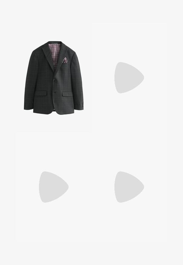 Next REGULAR FIT CHECK - Sako - charcoal grey; Bílý bavlněný tričko s krátkými rukávy a kulatým výstřihem. Obsahuje grafiku "Los Angeles California" v černé a červené barvě. Jednoduchý, uvolněný střih.; Béžové cargo kalhoty vyrobené z pevného bavlněného materiálu se rovnými nohavicemi, zapínáním na předním knoflíku a bočními kapsami pro praktičnost. Hladká textura s jemným prošíváním.; Bílé sportovní boty s texturovaným pleteným svrškem, plochými tkaničkami a polstrovanou podešví s viditelnými vzduchovými komorami pro zvýšenou podporu.