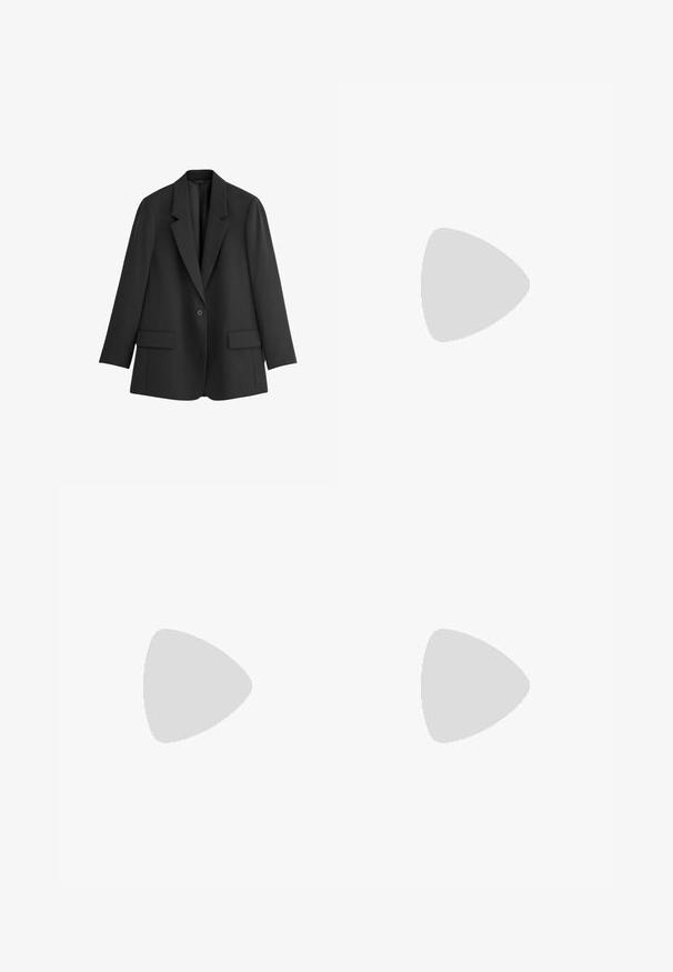 THE SET Sacou - black; Tricou alb, ușor, cu mânecă scurtă, confecționat din bumbac. Are o croială lejeră, guler rotund și cusături cu umeri lăsați.; Pantaloni de trening negri, cu croială lejeră, dintr-un material neted. Dispun de o talie elastică și dungi laterale cu accente ale logo-ului.; Botine din suede bej, cu interior moale, având o talpă pe platformă și un tab de tragere în spate pentru o purtare ușoară. Talpă exterioară din cauciuc texturat.; Geantă hobo din piele neagră, cu o formă moale și curbată. Prezintă un mâner lat în partea de sus și pliuri la bază pentru o textură lejeră.