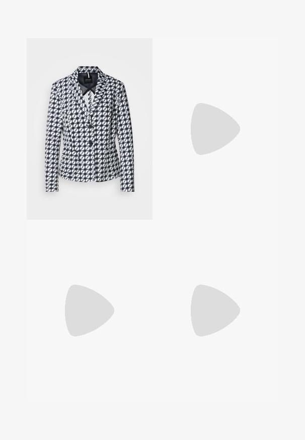 Blazer a righe blu e bianche con design aderente, revers a punta e due bottoni. Presenta tasche laterali e una fodera liscia.; T-shirt bianco a maniche corte realizzato in cotone. Presenta un colletto rotondo e una texture liscia, con cuciture minime visibili all'orlo.; Jeans in denim azzurro chiaro a gamba larga con vita alta, dotati di cinque tasche, passanti per cintura e una leggera sfumatura verso l'orlo.; Sneaker bianco e beige con tomaia liscia e accenti in suede, suola textured e cuciture tono su tono. Chiusura a lacci con dettaglio del logo.; Orecchini in metallo argento caratterizzati da forme arrotondate, con una finitura lucida e delicate incisioni del marchio "BOSS" nelle sezioni inferiori.