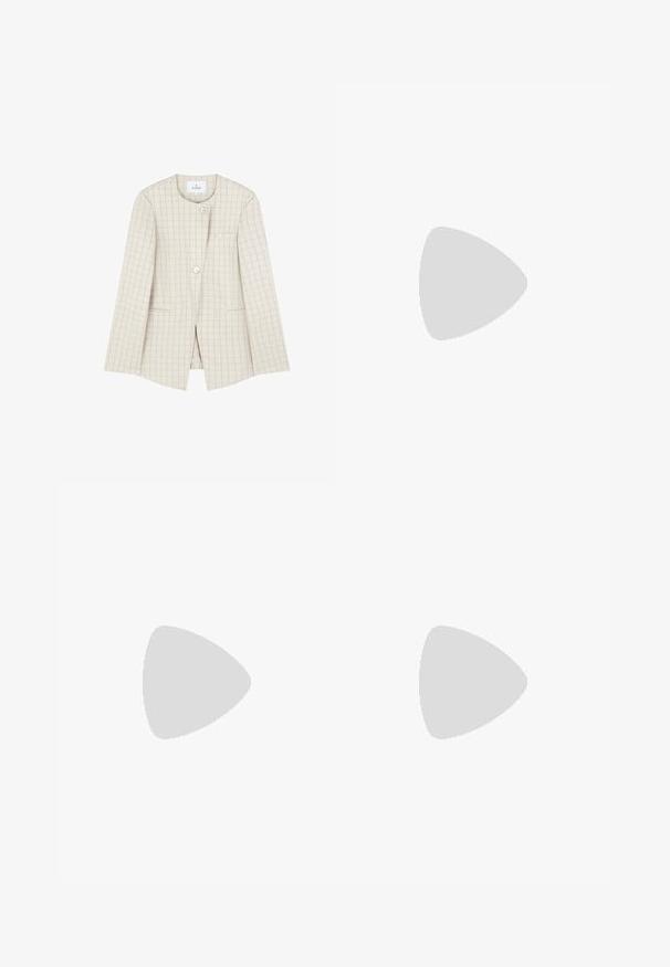 Beige Blazer mit kariertem Muster, runder Ausschnitt, zwei Fronttaschen und einem dekorativen Knopf. Glatte Textur.; Weißes T-Shirt aus weichem, leichtem Stoff. Mit runder Halslinie und kurzen, weit geschnittenen Ärmeln für einen lässigen Sitz. Keine sichtbaren Muster.; Weiße weit geschnittene Hosen aus weichem Stoff, mit einem elastischen Bund und einem Kordelzug sowie zwei seitlichen Taschen. Einfaches und klares Design.; Braunes Leder-Knöchelhochstiefel mit abgerundetem Zeh, strukturiertem Obermaterial und niedrigem, gestapeltem Absatz. Verfügt über ein seitliches Einsätzen und eine Ziehschlaufe an der Oberseite.