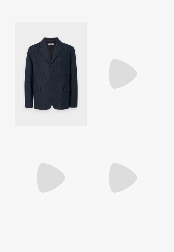 DRYKORN SAMICO - Jeansjakke - blue; Langermet genser med høy hals i lys krembomull. Glatt tekstur, avslappet passform, minimalistisk design, ingen synlige mønstre eller aksenter.; Lys blå denimjeans med rett ben-design, fem lommer, knappeåpning, minimal falming og kontrasterende sømdetaljer.; Hvit sneakers med en glatt skinnoverdel og lav profil. Har en rund tå, seks snøring hull, og en teksturert gummisåle.; Grå nylon crossover-veske med to glidelåslommer foran, justerbar stropp og logoaccent. Glatt tekstur med et moderne design.