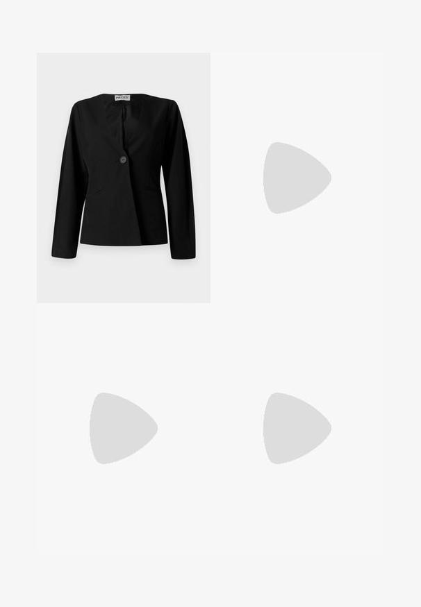 Musthave musta, keha moodustav bleiser pikkade varrukatega, ühe nupuga kinnitusega ja kahe ees oleva lõhetaskuga, esitatud valgel taustal.; Musthave musta pika varrukaga dressipluus. Pehme kangas, keha järgi vormitud disain, kõrge krae ja külgõmblused. Lihtne ja mitmekülgne stiil, sobib ideaalselt kihiline riietumine.; Must mustriga seelik kõrge ja veniva vöökohaga. Valmistatud pehmest kangast, millel on vertikaalsed volangid voolava silueti saavutamiseks.; Mustad läikivad nahast slingback-kõrged kontsad, millel on terav nina, ümar lõikekujundus ja blokknina. Omab kuldset nupu aktsenti.; Kohvitooni nahkkott, millel on pleekitud disain, reguleeritav rihm ja ümar kuju. Minimalistlik bränding esipinnal.
