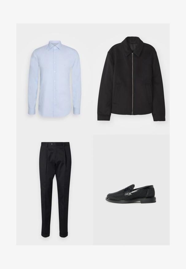 Zwarte jas met ritssluiting, op maat gemaakte ontwerp, ronde kraag en splitzakken. Gemaakt van een gladde, gestructureerde stof.; Lichtblauw langslowel shirt van soepel katoen, met een klassieke kraag, knoopsluiting en subtiele branding op de borst.; Zwarte broek gemaakt van een gladde stof, met een plooi aan de voorkant, een knopen sluiting en opgerolde manchetten bij de enkels.; Zwartegeweven instap schoenen met een glad leren accent aan de bovenkant, een ronde neusontwerp en een laag profiel rubberen zool.