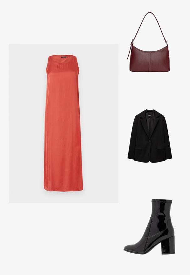 Čierny blejzer vyrobený z hladkej tkaniny s jedným gombíkom, klapkovými nohavicami a dvomi prednými vreckami. Minimalistický dizajn, strih na mieru.; Bezrukávové dlhé šaty v jednotnej koralovej farbe. Vyrobené z hladkej látky s voľným strihom a okrúhlym výstrihom. Bez výrazných vzorov alebo akcentov.; Čierne lakované členkové čižmy s hladkým povrchom, špicatou špičkou a pevným blokovým opätkom. Disponujú dizajnom bez zipsu a kontrastným prešívaním.; Bordová kožená kabelka s zakriveným tvarom, s jedným ramenným popruhom a prešitými detailmi v strede. Hladký povrch, minimalistické príslušenstvo.