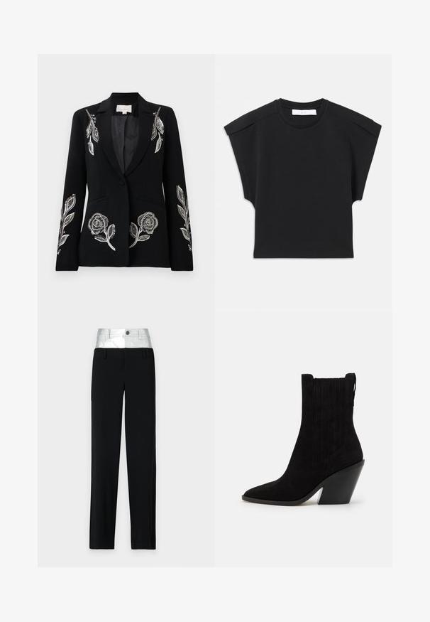 Juodas švarkas su sudėtingu sidabriniu gėlių siuvinėjimu ant rankovių, vienu mygtuko uždarymu ir dviem priekinėmis kišenėmis. Lygus paviršius.; Juodas trumpas rankovėmis viršus su apvaliu iškirpimu ir pečių detalėmis, išdėstytas plokščiai ant balto fono.; Juodos kelnės su blizgia sidabro juosta. Yra mygtuko uždarymas ir keturi kišenės, su pritaikyta siluetu ir tiesios kojos dizainu.; Iro MAZOLA FIT - Aukštakulniai aulinukai - black