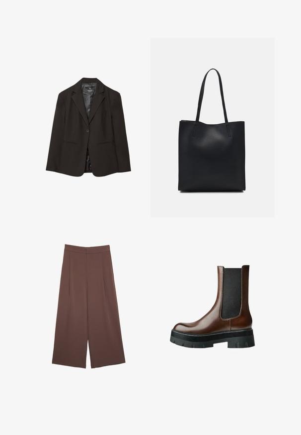 Czarna marynarka z zapięciem na jeden guzik, klapami z wycięciem, dwoma przednimi kieszeniami i gładką podszewką. Materiał wydaje się być sztywny i profesjonalny.; Brązowy bawełniany t-shirt z krótkimi rękawami i głębokim dekoltem w kształcie litery V. Prosty design, miękka faktura i prosty krój u dołu. Brak wzorów i akcentów.; Brązowe spodnie o szerokich nogawkach z gładką fakturą, z wysokim stanem i plisami z przodu. Materiał jest lekki i luźno opada.; Brązowy skórzany botek za kostkę z czarną elastyczną boczną wstawką i grubą czarną gumową podeszwą. Gładka tekstura z minimalnymi detalami przeszyć.; Czarna skórzana torba tote o gładkiej fakturze, prostokątnym kształcie i dwóch długich uchwytach. Brak widocznych elementów metalowych i ozdób.