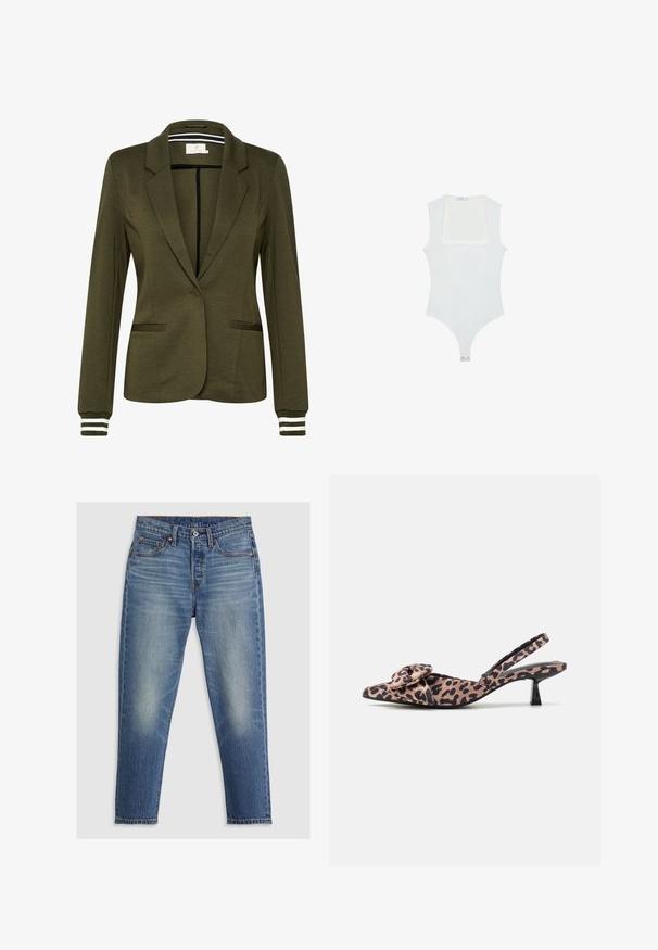 Olivengrøn blazer med et struktureret design, enkelt knaplukning, to frontlommer og stribede detaljer på ærmerne.; Hvid bodysuit med firkantet udskæring, uden ærmer, glat tekstur og trykknaplukning forneden. Enkel og minimalistisk stil.; Lyseblå denim jeans med lige pasform, fem lommer, knaplukning og diskret falming på lårene. Kontraststing er synlige.; Spidse slingback hæle i leopardprintet stof med en bue-accent, der har en lav sort hæl og glat tekstur.