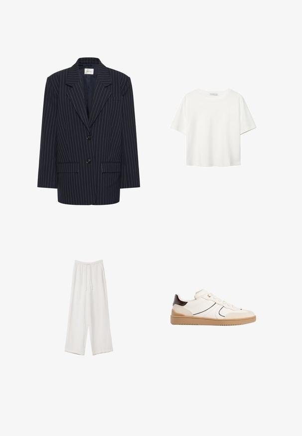 Námornícky pruhovaný blejzer s klopovým golierom, dvoma prednými vreckami, dvoma gombíkmi a podšívaným vnútrom. Prispôsobený strih, štruktúrovaný dizajn.; Biela krátkopsová tričko vyrobené z bavlny. Má okrúhly výstrih a voľný strih. Hladká textúra bez viditeľných vzorov alebo akcentov.; Biele široké nohavice vyrobené z ľahkej tkaniny. Obsahujú elastický pás so sťahovacou šnúrkou a bočné vrecká. Hladká textúra.; Stradivarius Tenisky - white