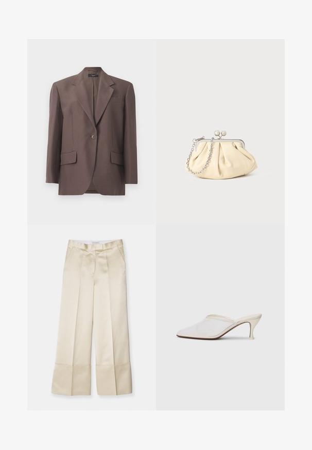 Sacou personalizat, de culoare maro, cu rever cu zimți, un singur nasture, două buzunare frontale și un finisaj din țesătură netedă. Construit dintr-un material structurat.; Top tricotat alb cu mânecă scurtă, cu decolteu rotund, având o textură netedă și accente subtile cu nervuri la mâneci și la margine.; Pantaloni largi bej dintr-un material neted, cu talie înaltă, față plisată și tiv flectat, având buzunare laterale și un finisaj curat.; Mule alb cu plasă, cu vârf ascuțit, toc subțire de înălțime medie și design slip-on, pe un fundal simplu.; Clutch din piele plisată bej, cu un cadru din metal argintiu, având două închideri decorative rotunde și o curea din lanț argintiu.